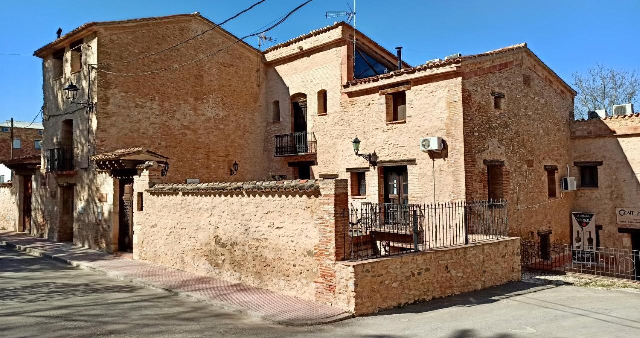 La Fabriqueta De Cent Piques Pensionat Fontanars dels Alforins Exteriör bild